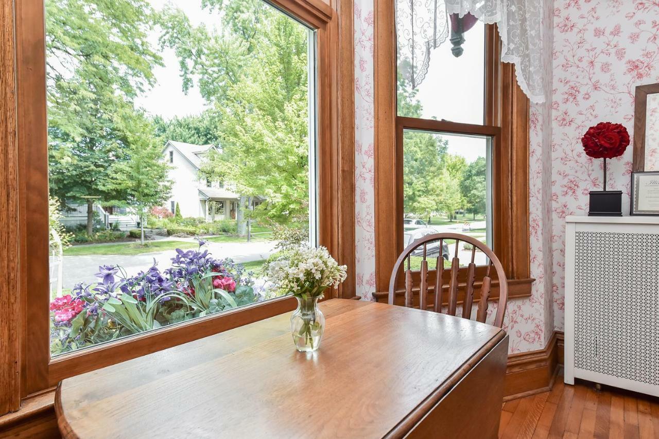 Harrison House Bed & Breakfast Naperville Kültér fotó